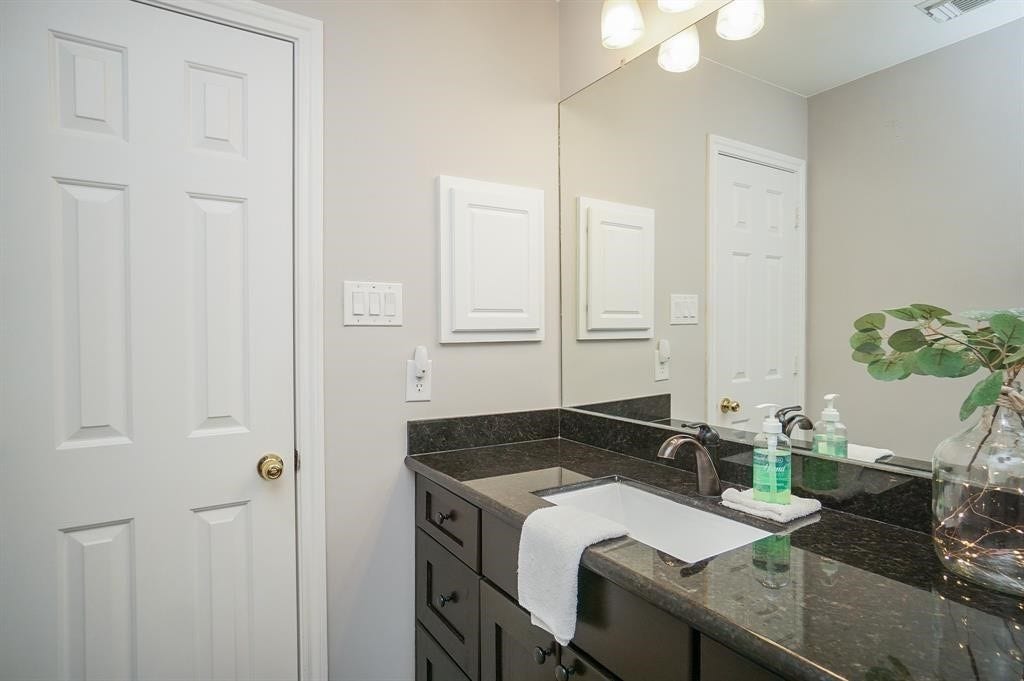 16531 Village View Trail, Sugar Land, TX 77498 16531 Village View Trail, Sugar Land, TX 77498
