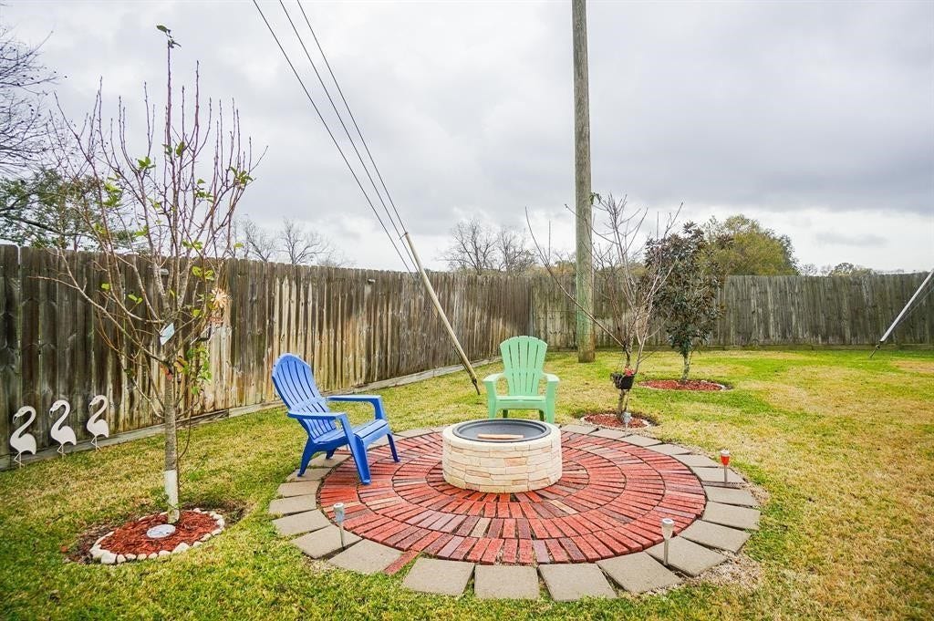 16531 Village View Trail, Sugar Land, TX 77498 16531 Village View Trail, Sugar Land, TX 77498
