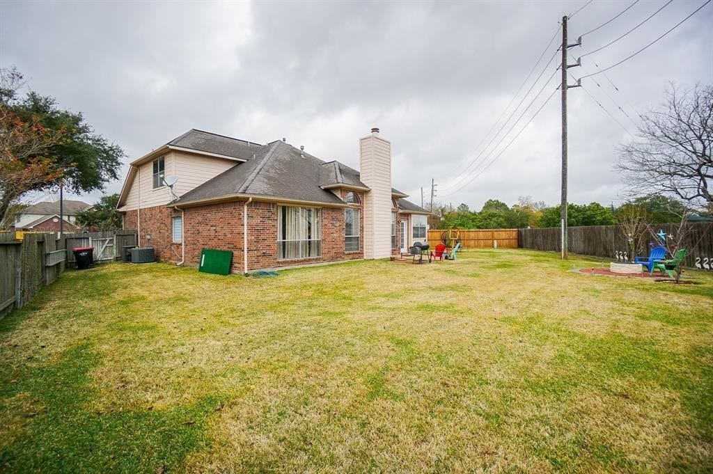 16531 Village View Trail, Sugar Land, TX 77498 16531 Village View Trail, Sugar Land, TX 77498