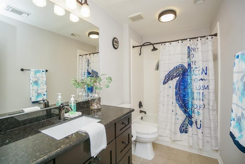 16531 Village View Trail, Sugar Land, TX 77498 16531 Village View Trail, Sugar Land, TX 77498