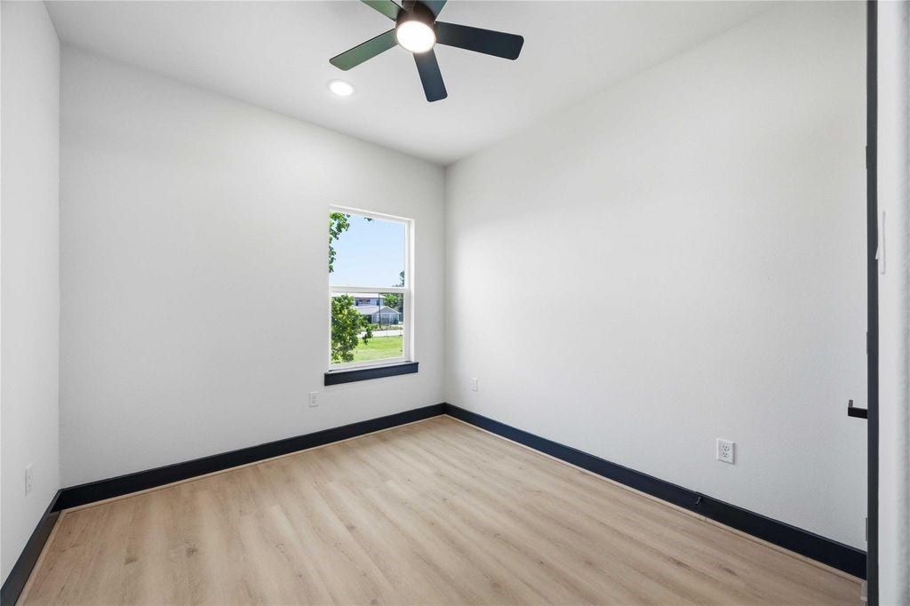 4630 Edfield Street, #B, Houston, TX 77033