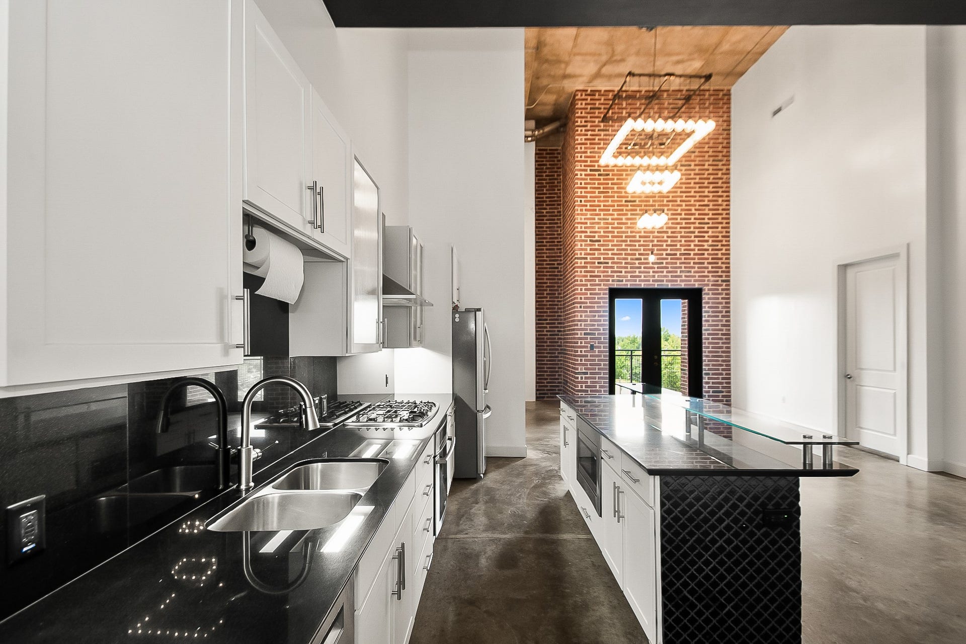 1111 Studewood Street, #508, Houston, TX 77008 1111 Studewood Street, #508, Houston, TX 77008