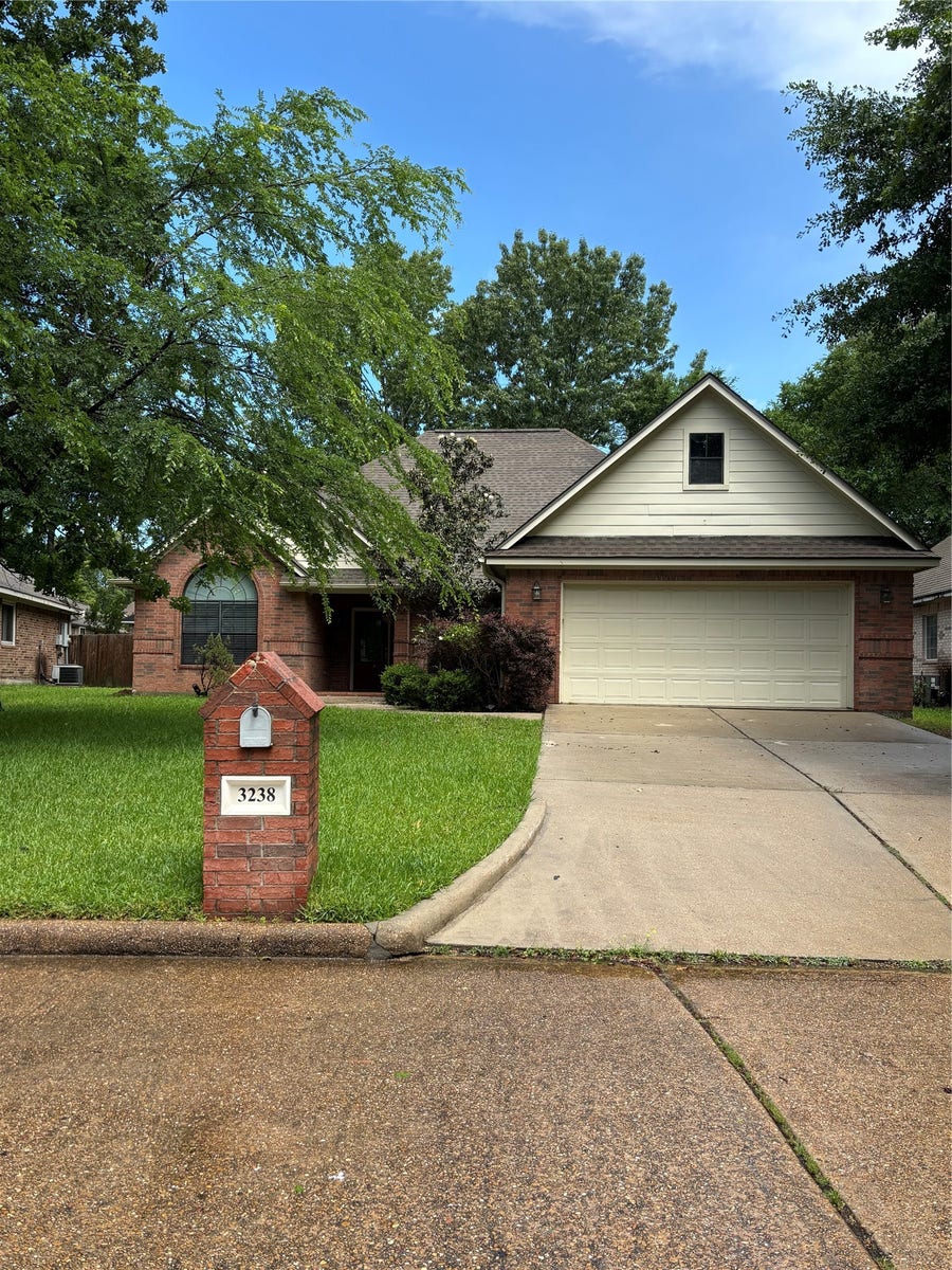 Property photo for 3238 Glenforest Drive, Montgomery, TX