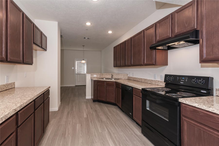 Property photo for 3907 Calgary Circle, Missouri City, TX