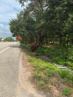 Roughly 200' of highway 6 access