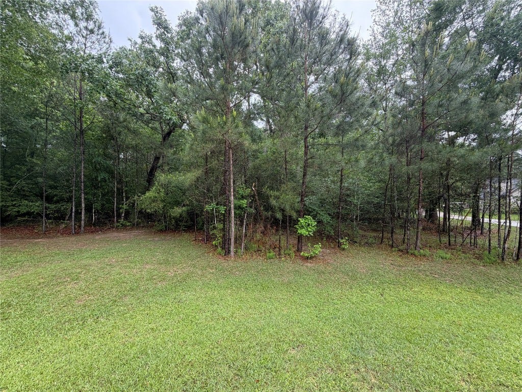 Very Rare! Only home site available in Millers Crossing, a mature, gated community