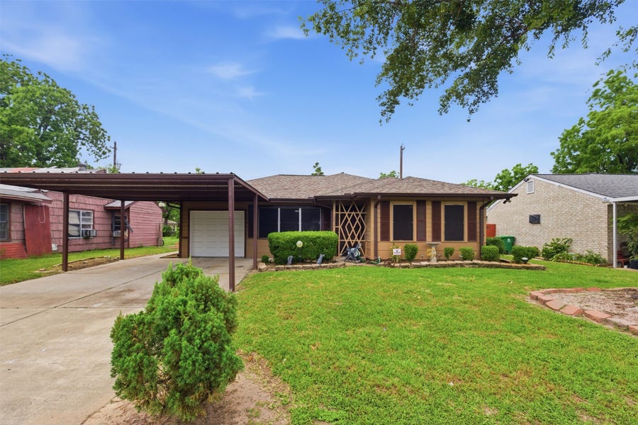 Property photo for 3615 Alberta Street, Houston, TX