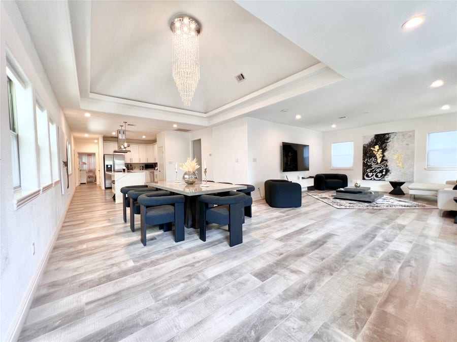 Property photo for 407 Vincent Street, Houston, TX
