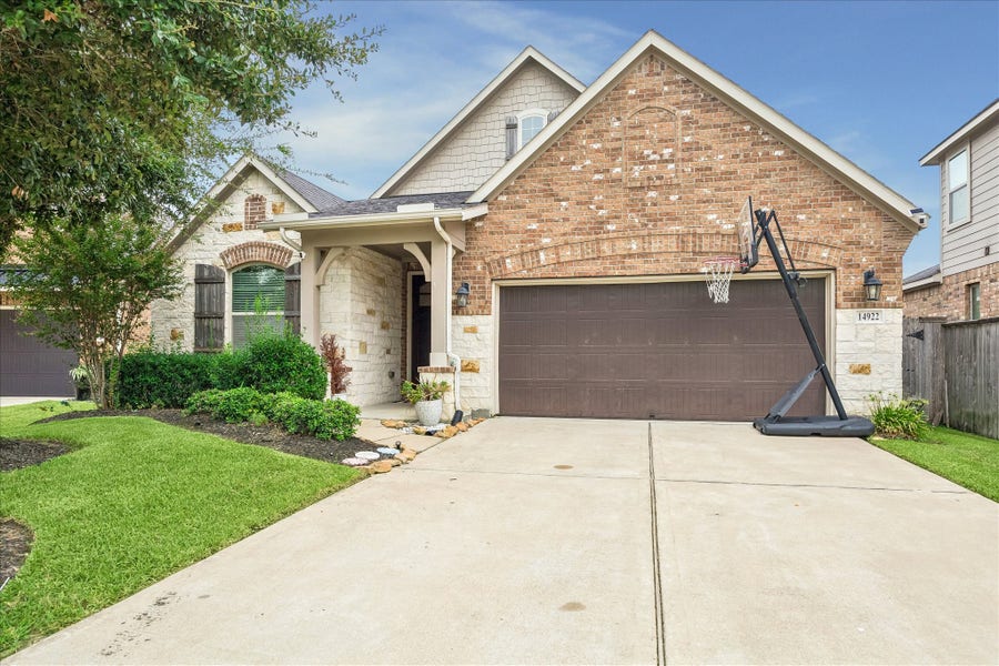 Property photo for 14922 Violet Willow Court, Cypress, TX