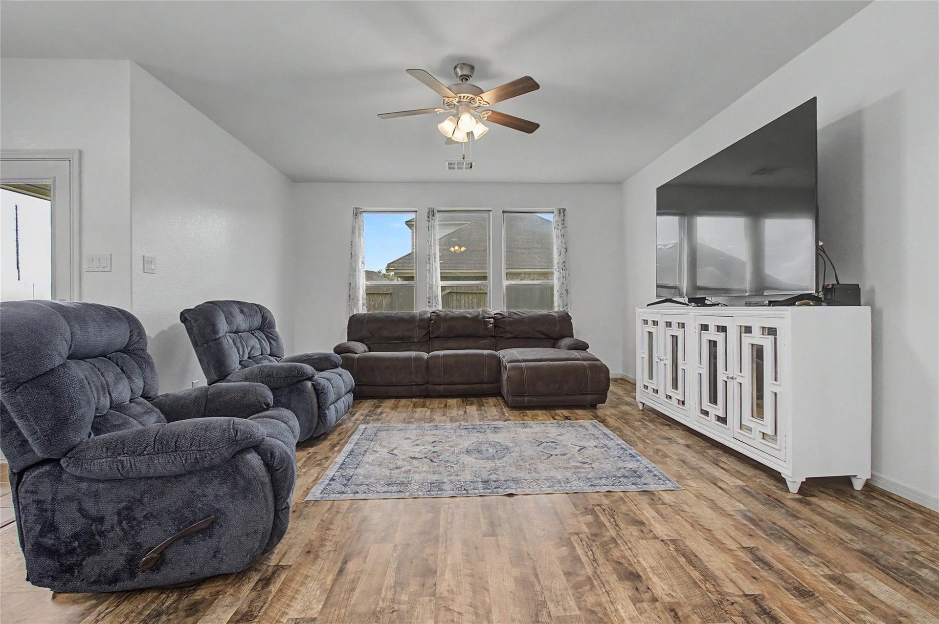 30205 Willow Chase Lane, Brookshire, TX 77423 30205 Willow Chase Lane, Brookshire, TX 77423