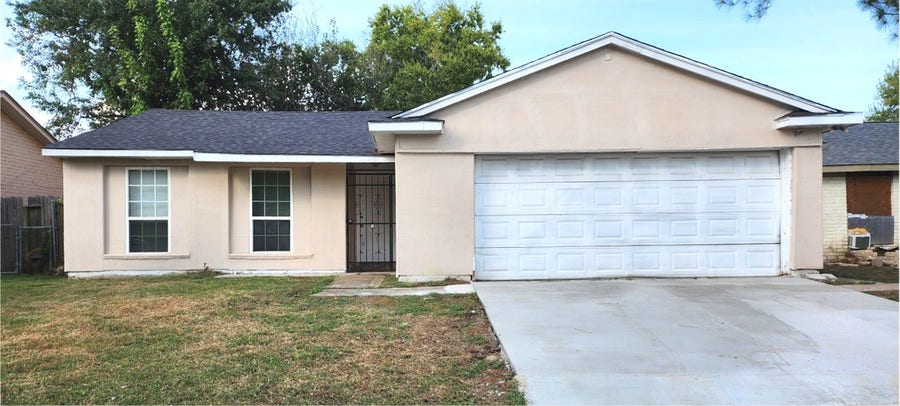 Property photo for 15829 Ridgeroe Lane, Houston, TX