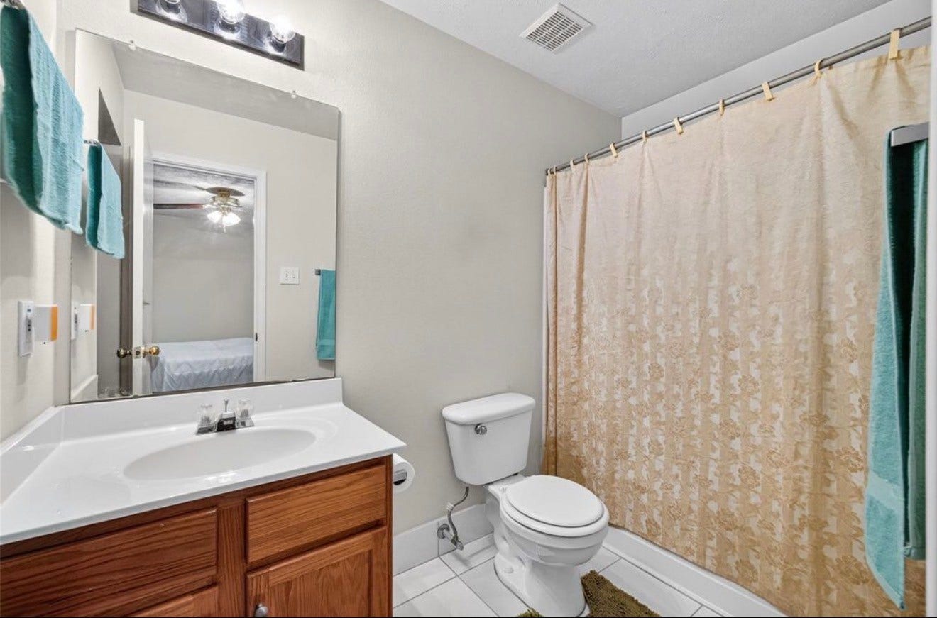 11719 Fossil Rock Lane, Houston, TX 77034 11719 Fossil Rock Lane, Houston, TX 77034