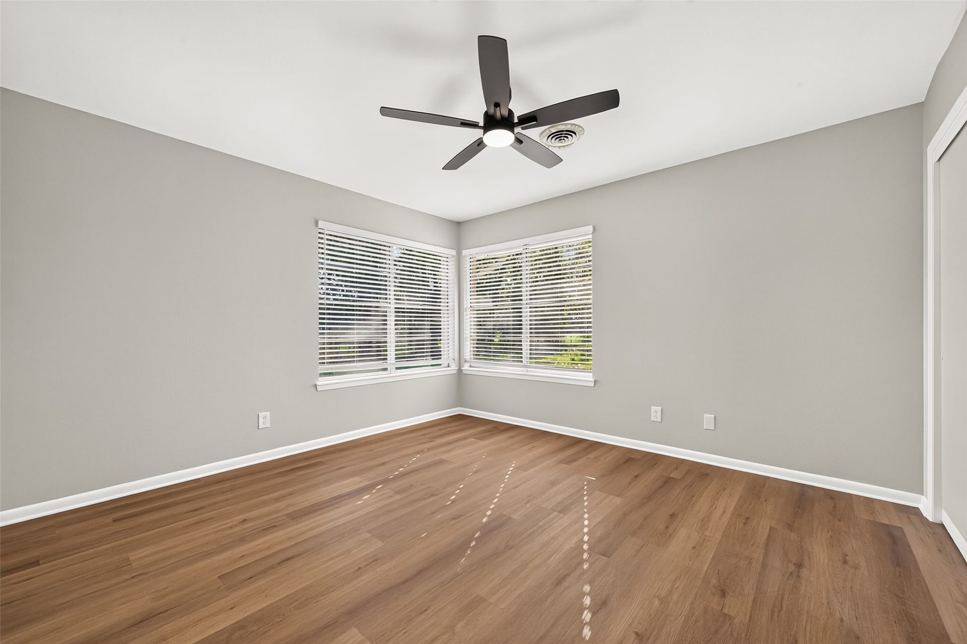 3415 County Road 361, Brazoria, TX 77422 3415 County Road 361, Brazoria, TX 77422