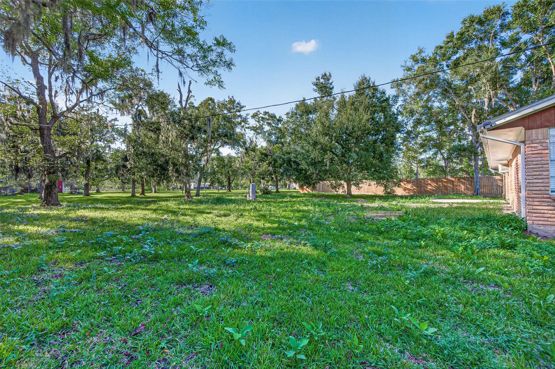 3415 County Road 361, Brazoria, TX 77422 3415 County Road 361, Brazoria, TX 77422