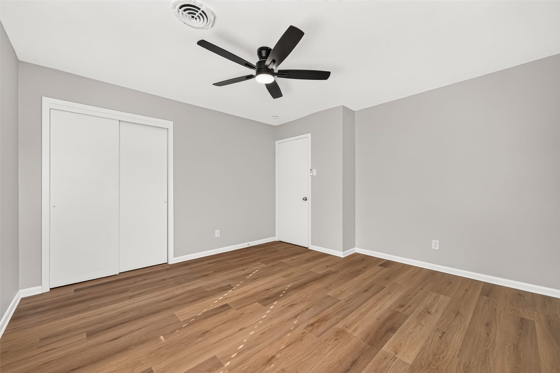 3415 County Road 361, Brazoria, TX 77422 3415 County Road 361, Brazoria, TX 77422