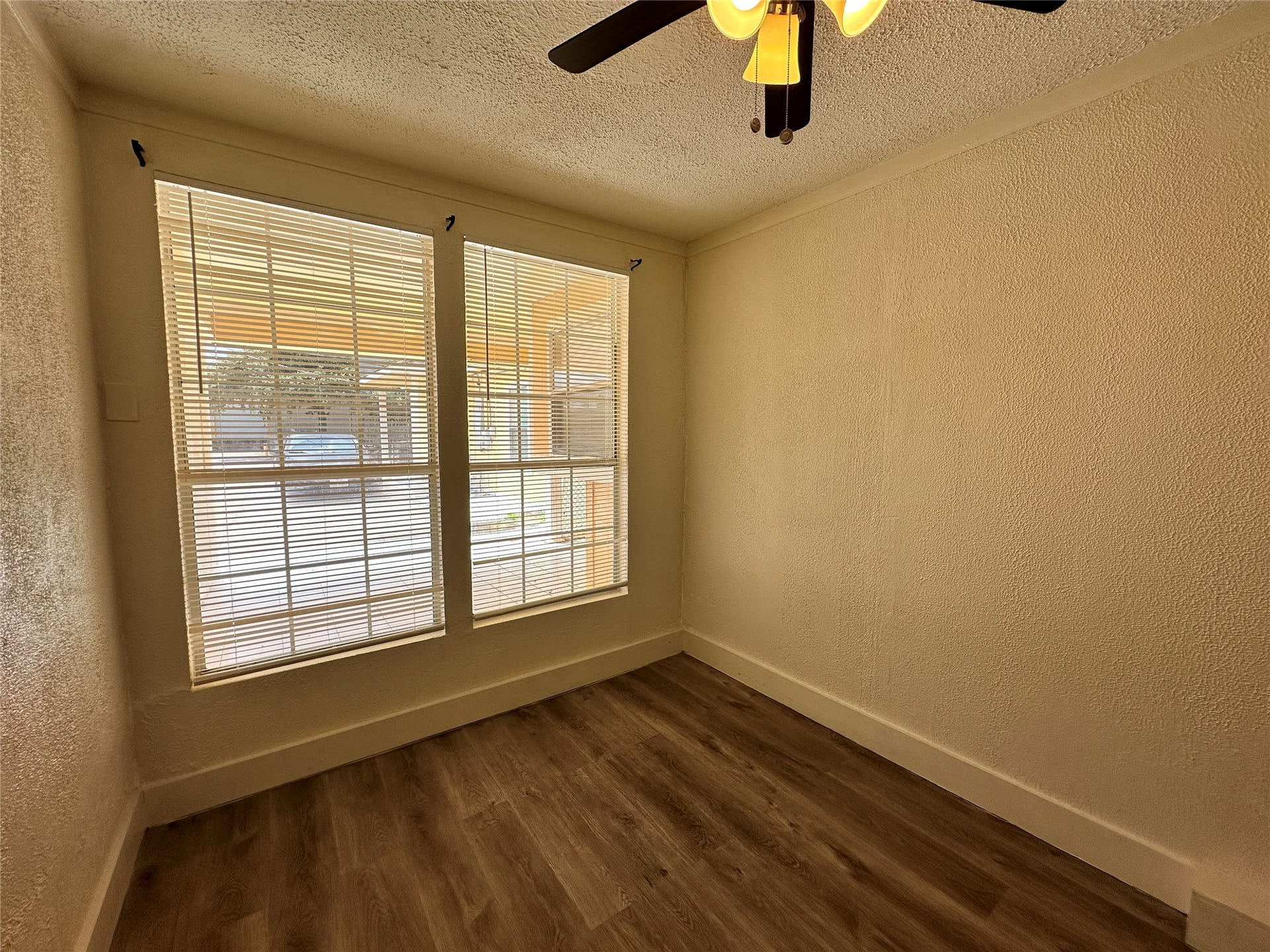 6905 Palestine Street, #C, Houston, TX 77020 6905 Palestine Street, #C, Houston, TX 77020