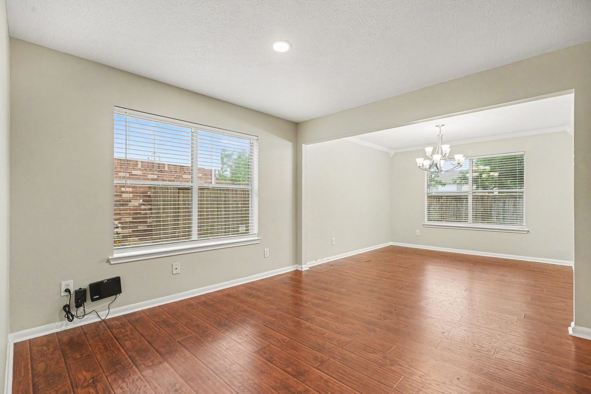 2875 Pebble Canyon Lane, Dickinson, TX 77539