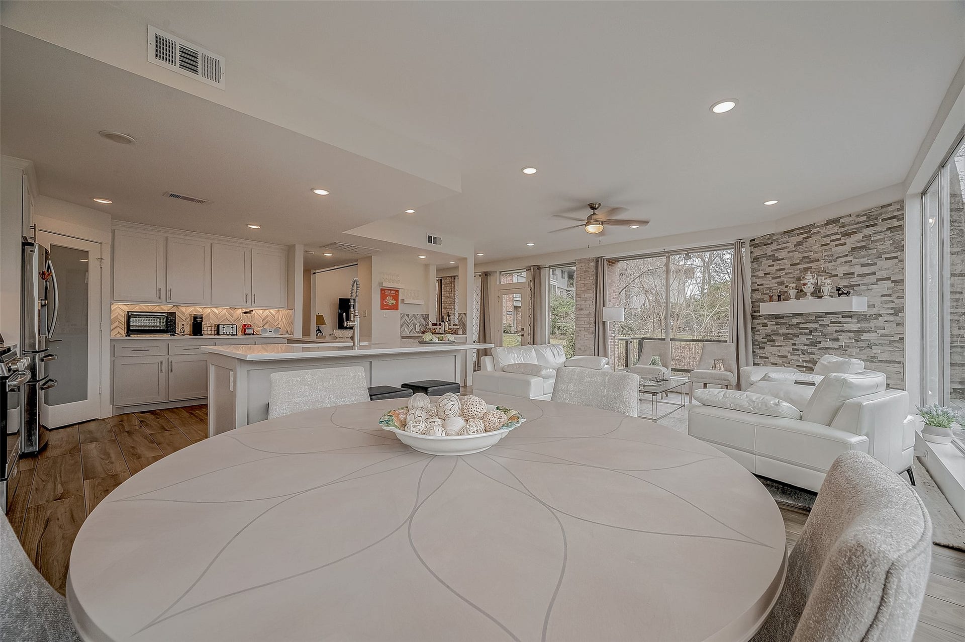 6628 Bayou Glen Road, #6628, Houston, TX 77057 6628 Bayou Glen Road, #6628, Houston, TX 77057