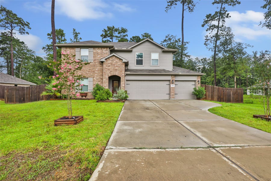 Property photo for 2514 S Colosseum Court, New Caney, TX
