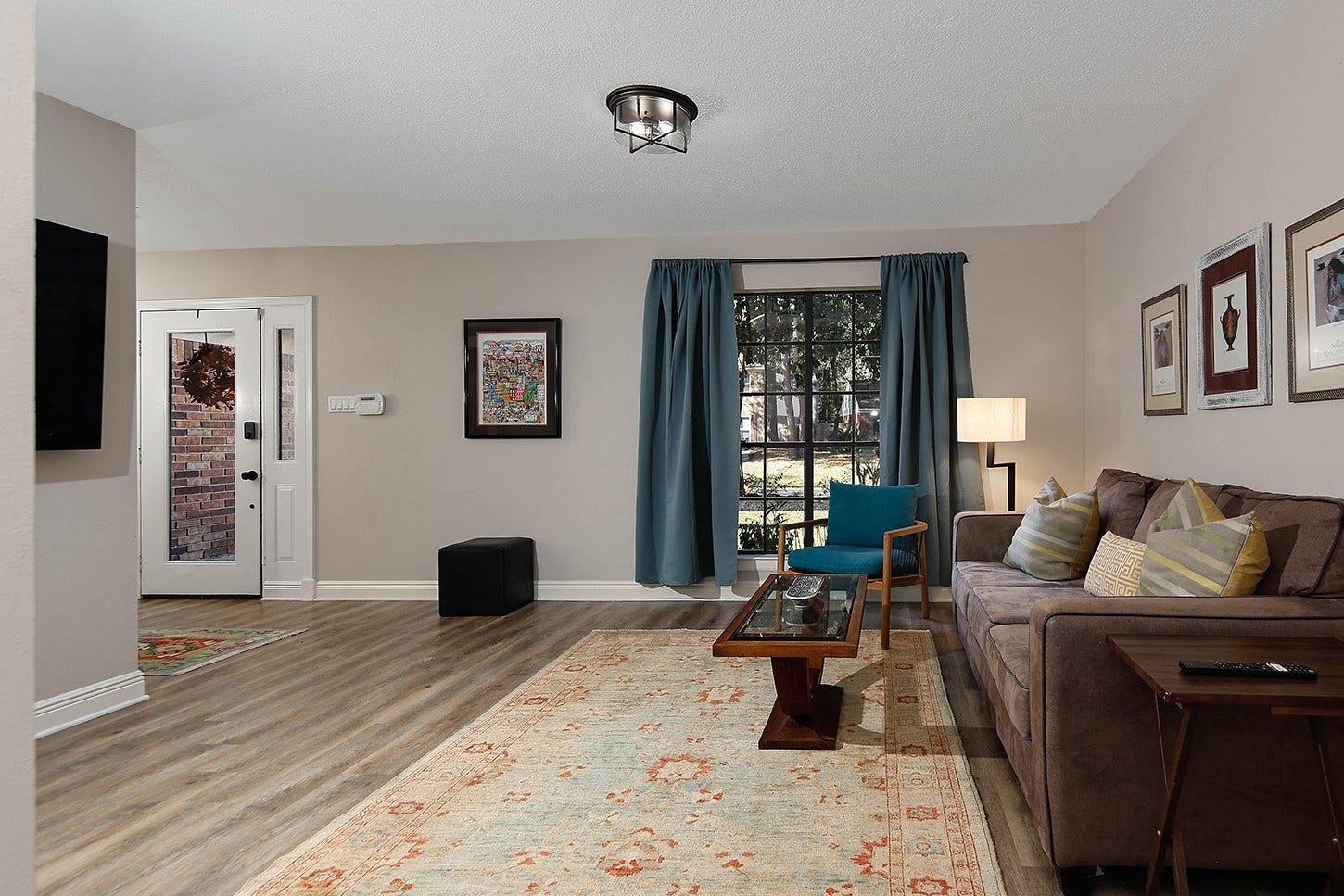 9 Silver Elm Place, The Woodlands, TX 77381 9 Silver Elm Place, The Woodlands, TX 77381