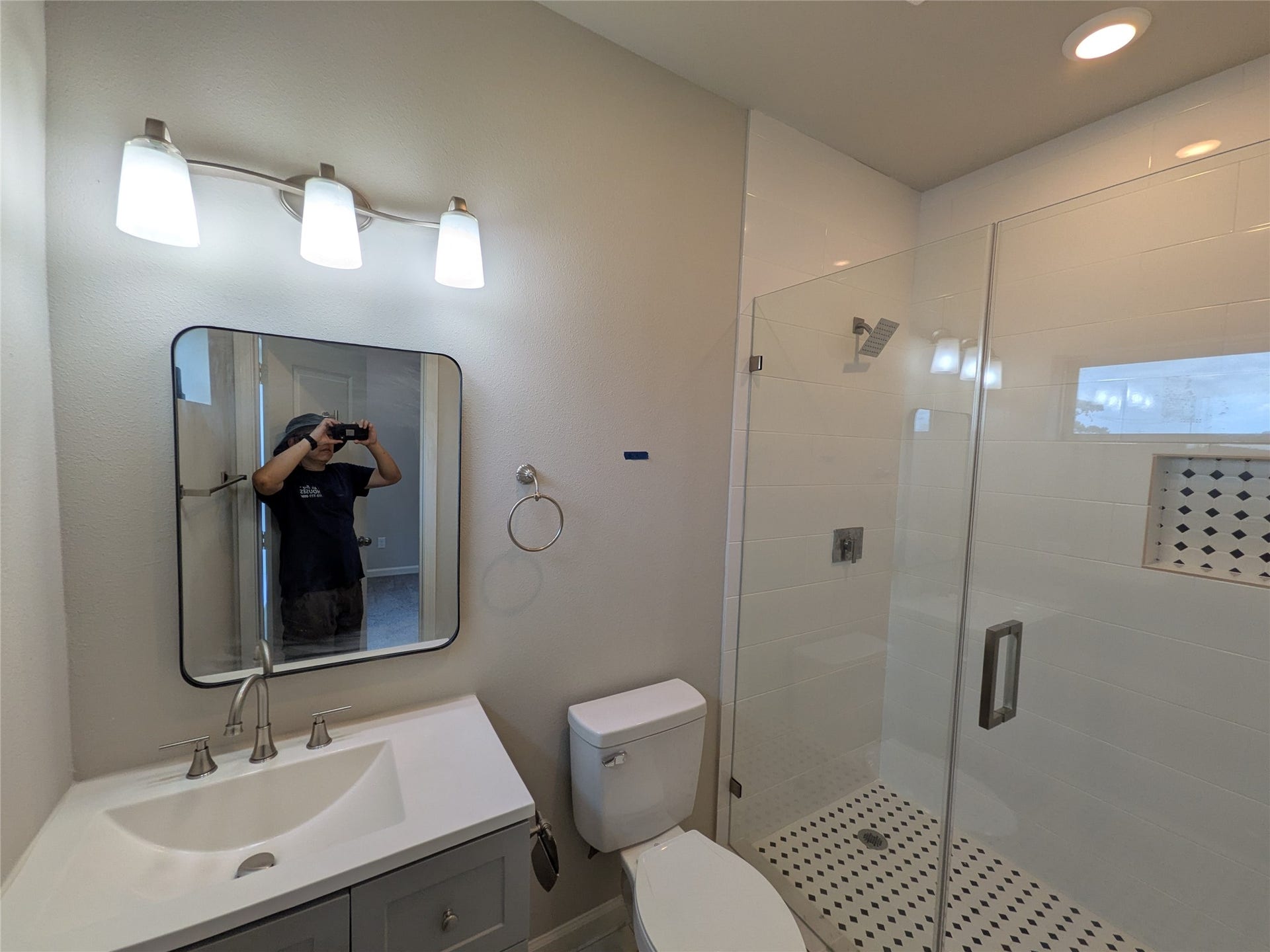 4718 Hare Street, Houston, TX 77020 4718 Hare Street, Houston, TX 77020