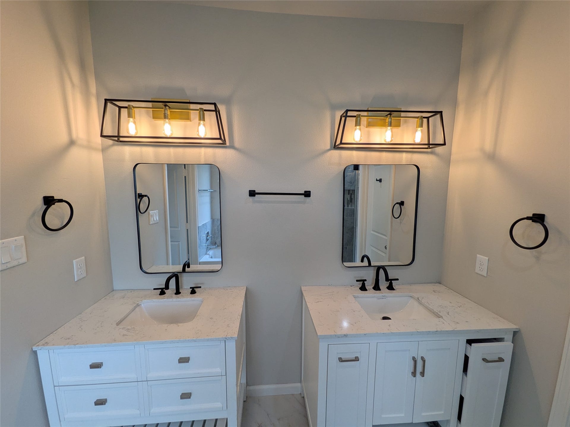4718 Hare Street, Houston, TX 77020 4718 Hare Street, Houston, TX 77020