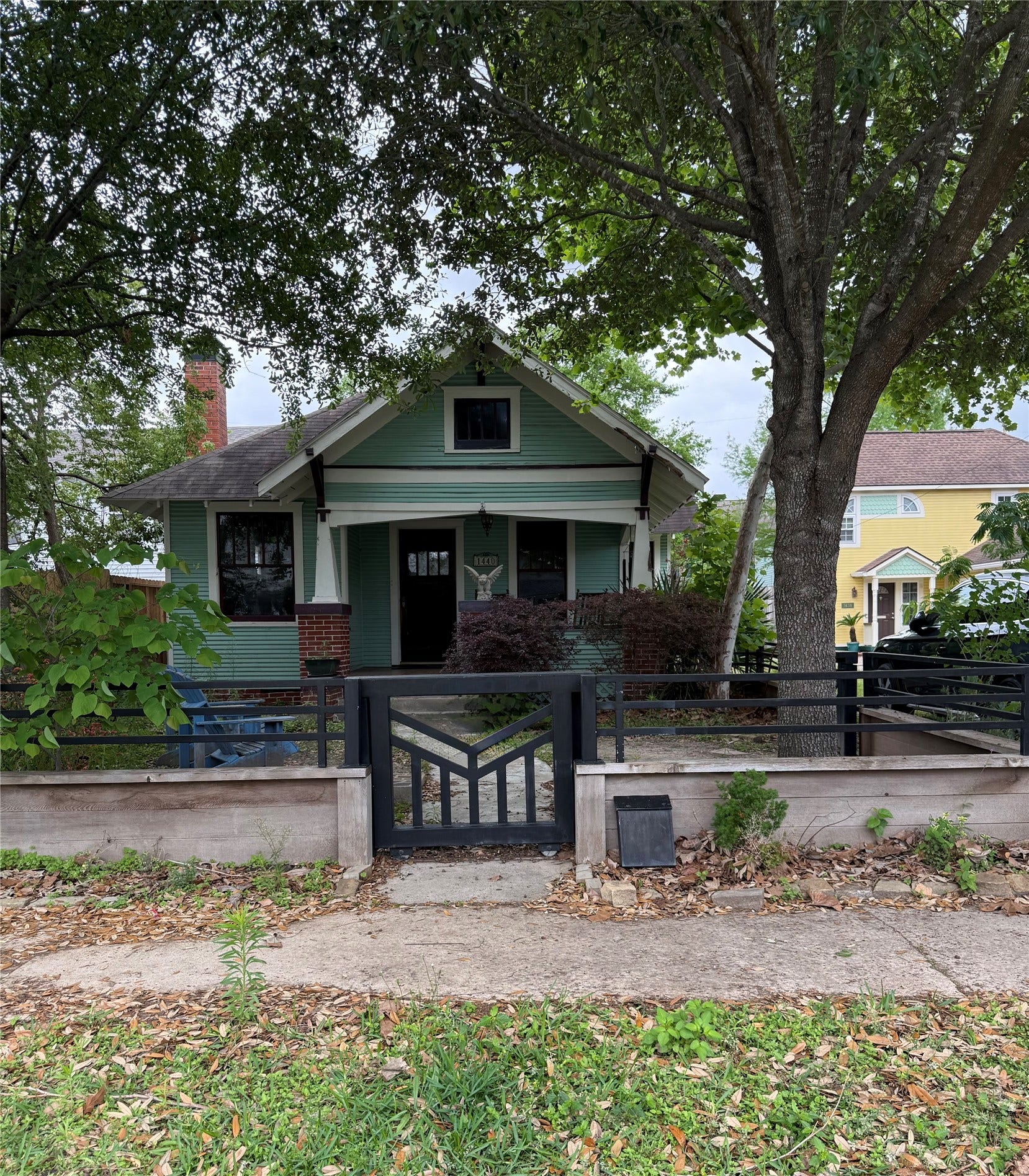 1440 Ashland Street, Houston, TX 77008 1440 Ashland Street, Houston, TX 77008