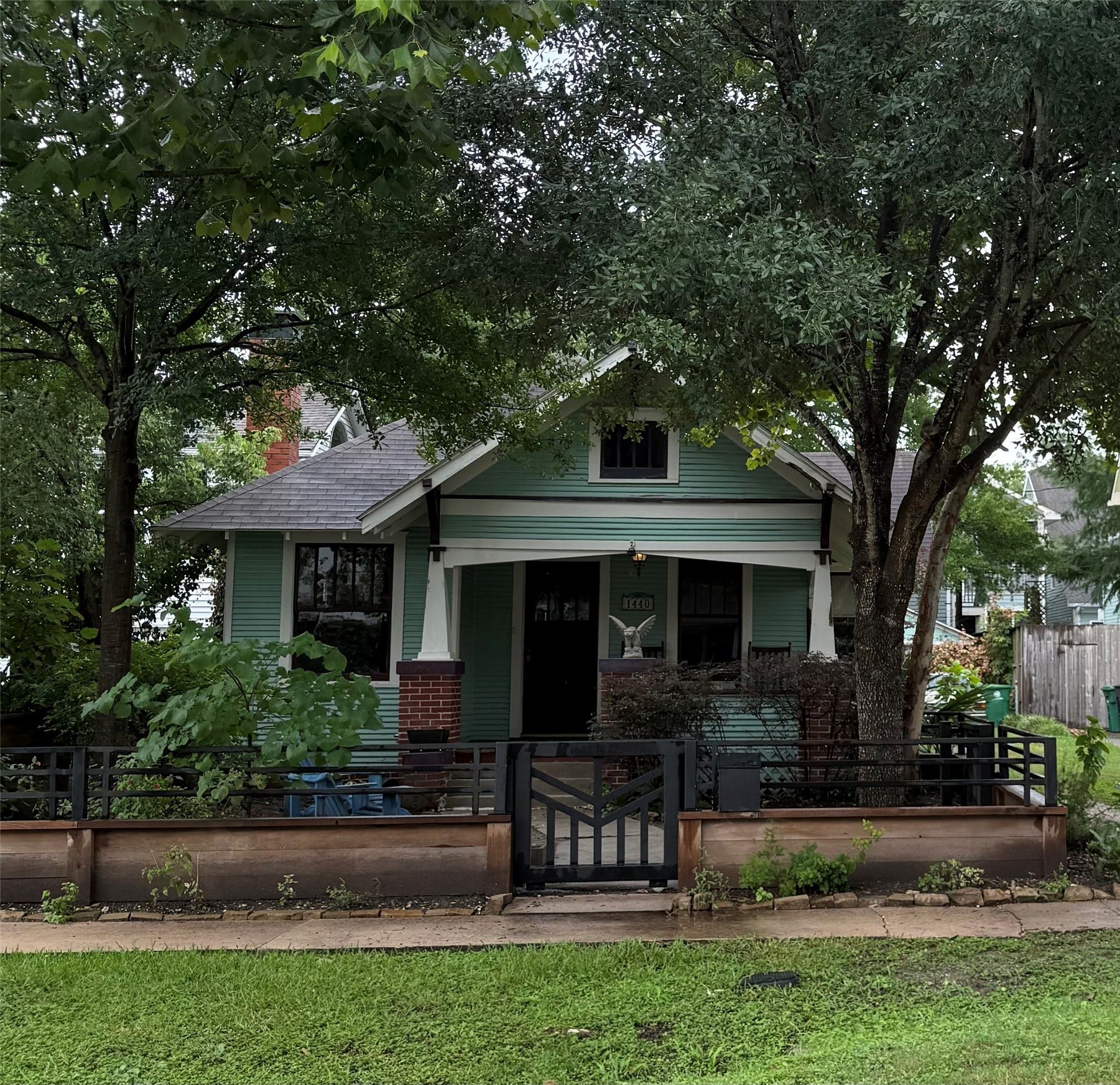 1440 Ashland Street, Houston, TX 77008 1440 Ashland Street, Houston, TX 77008