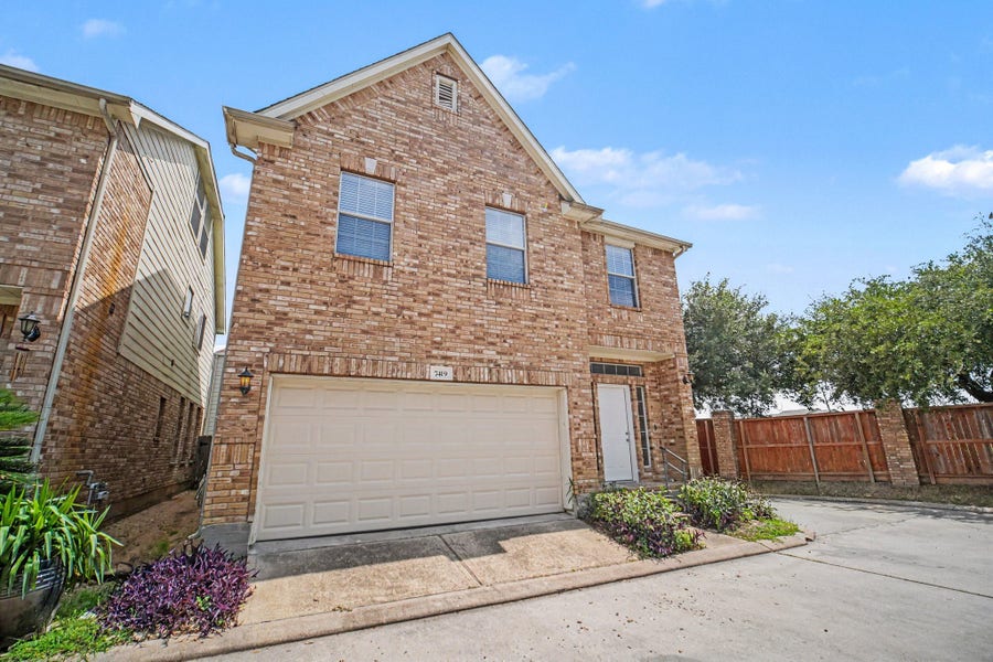 Property photo for 7419 Hollister Ridge, Houston, TX