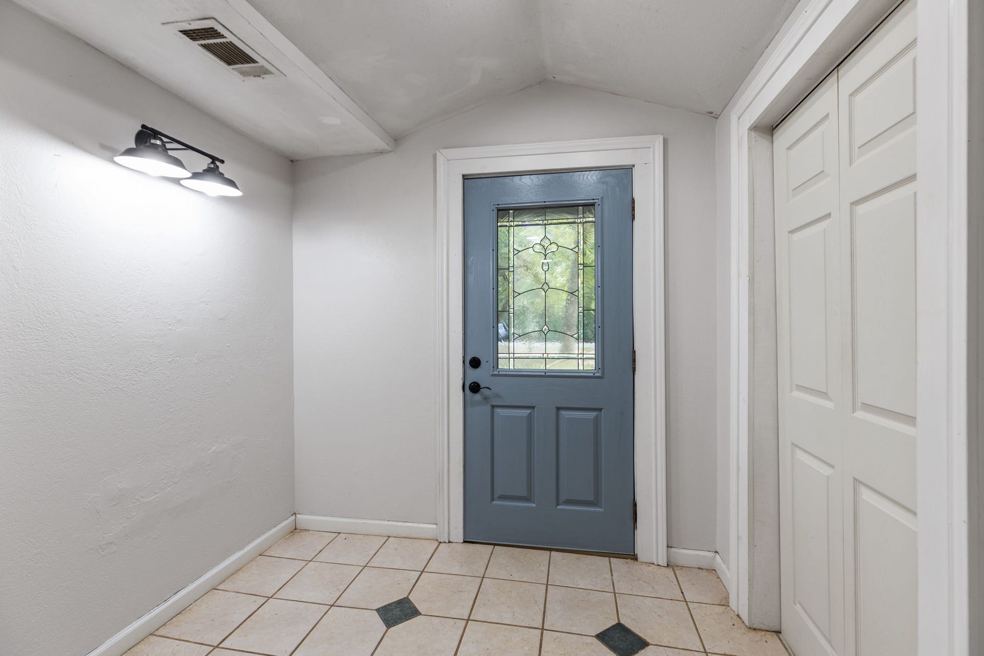 25752 Deer Trail, Hockley, TX 77447