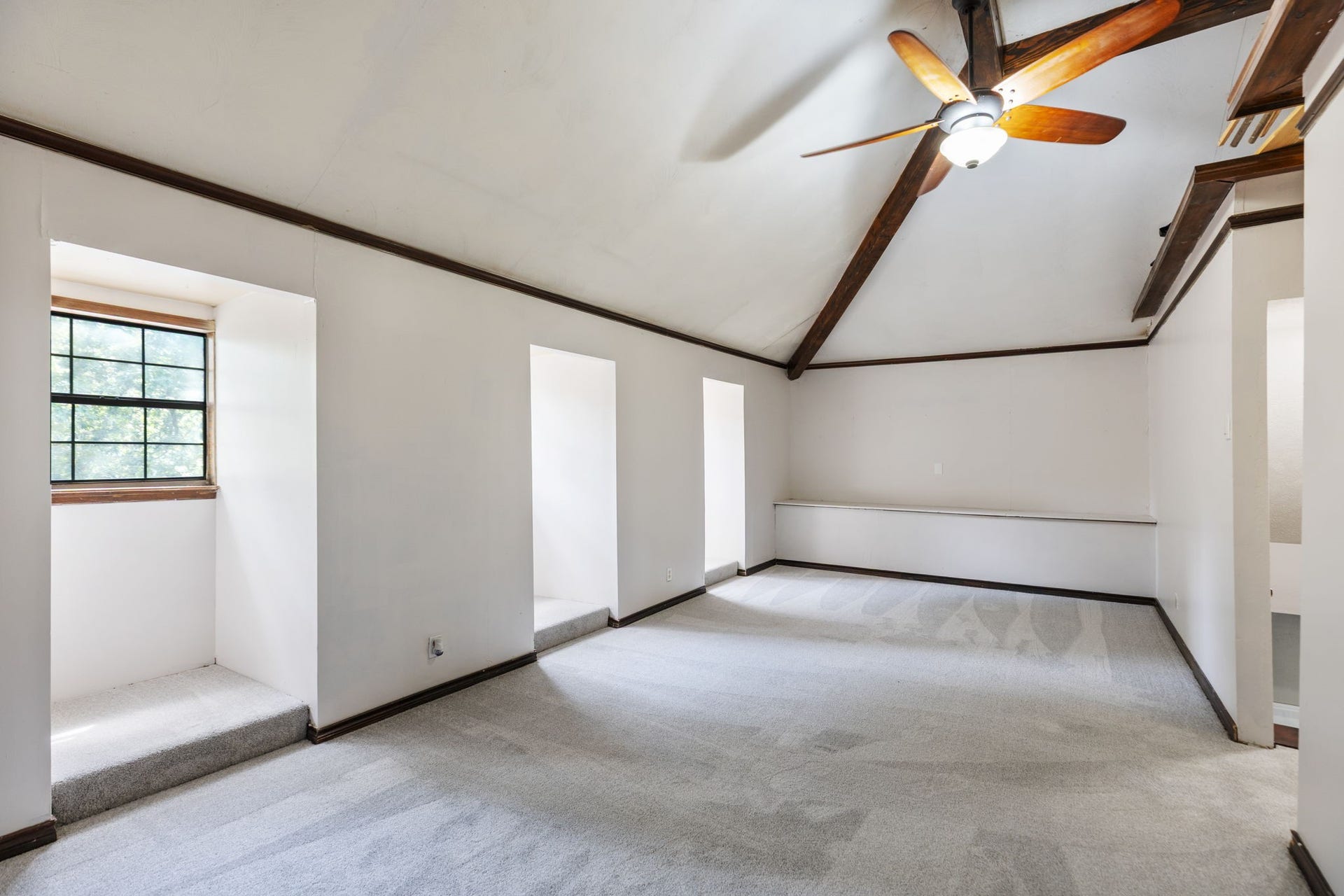 25752 Deer Trail, Hockley, TX 77447