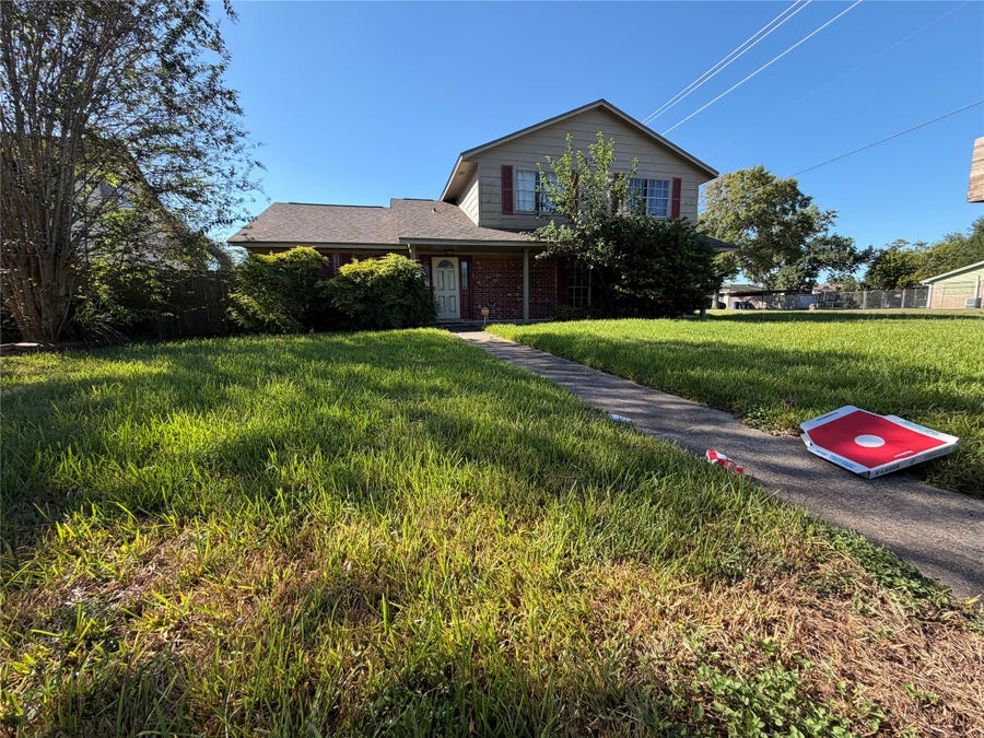 Property photo for 7313 Plover Circle, Texas City, TX
