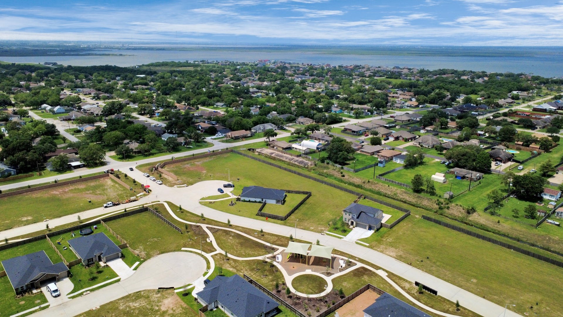 2110 32nd Avenue North, Texas City, TX 77590 2110 32nd Avenue North, Texas City, TX 77590