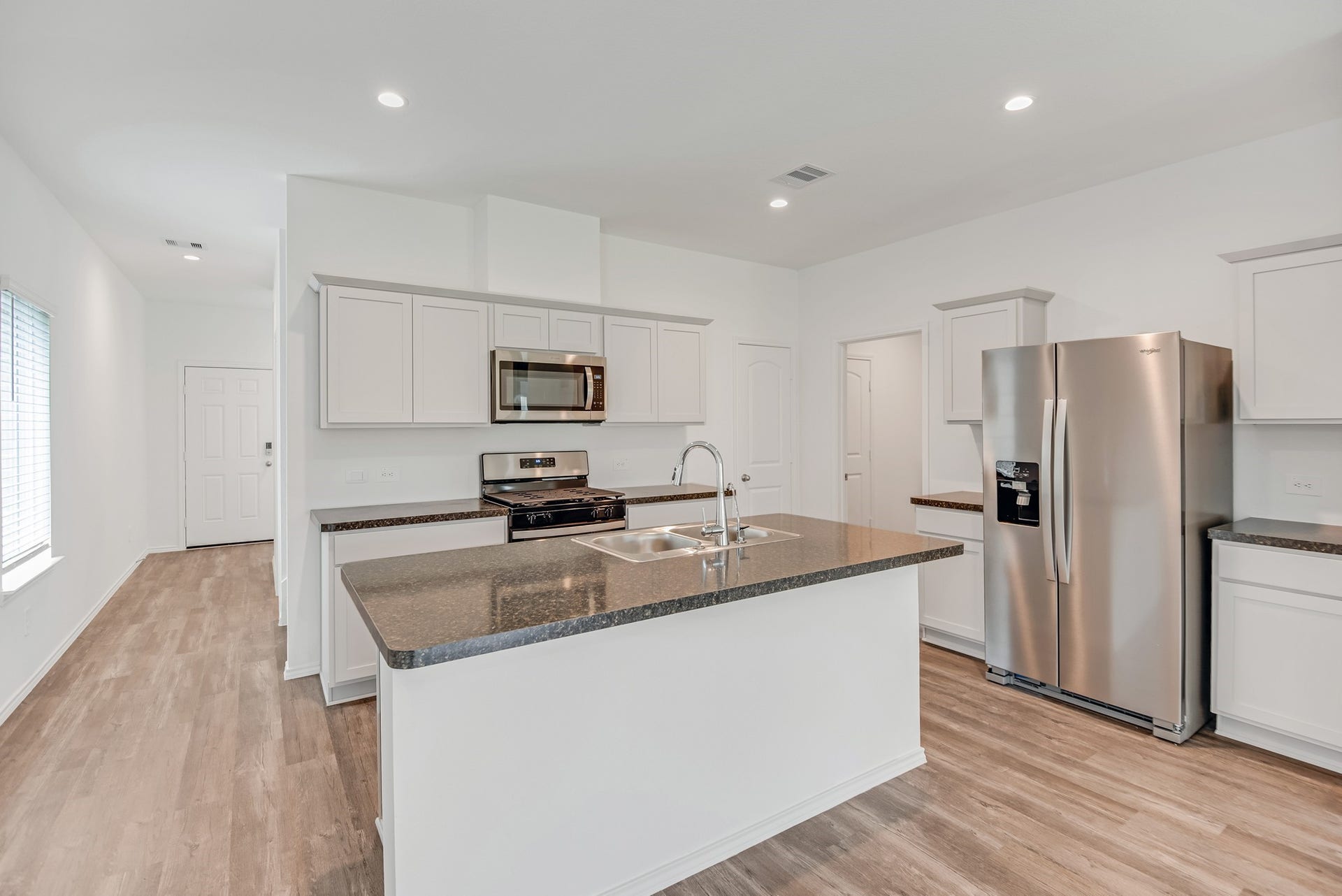 5710 Redstone Gardens Dr, Spring, TX 77373