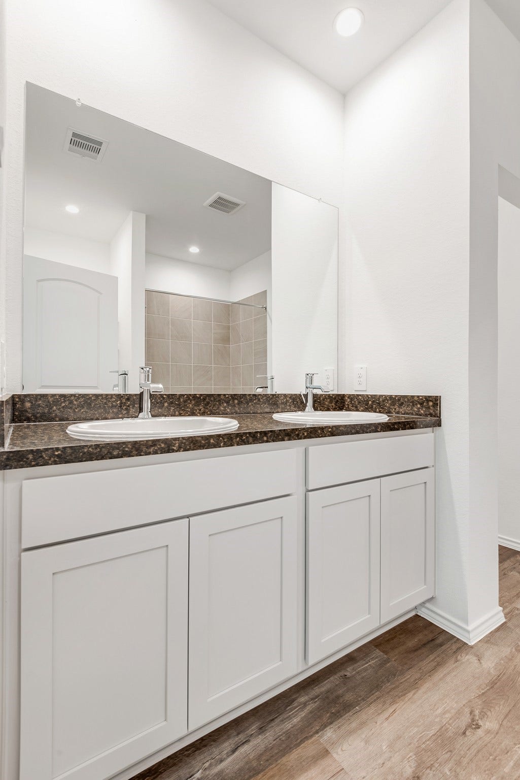 5710 Redstone Gardens Dr, Spring, TX 77373