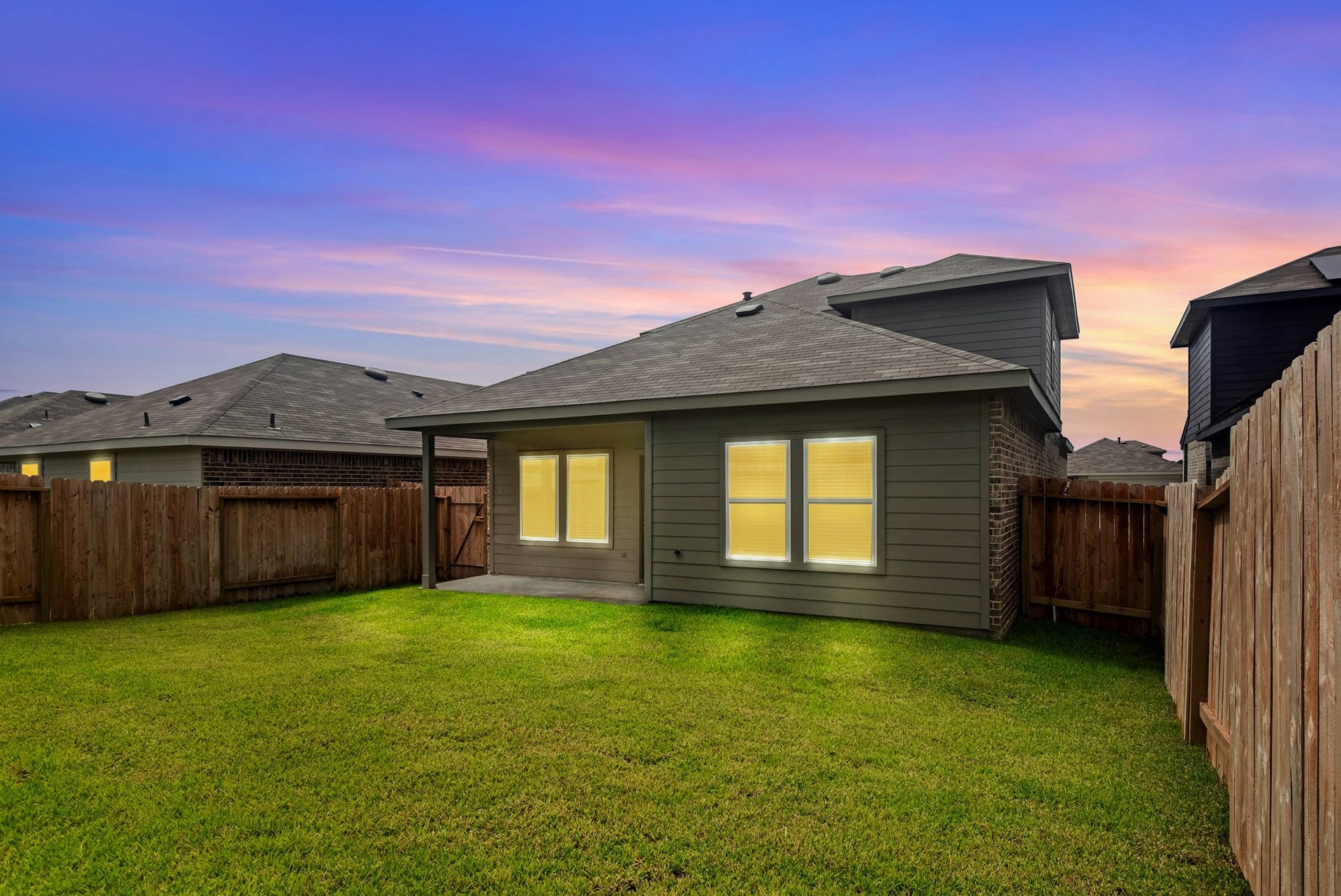 5710 Redstone Gardens Dr, Spring, TX 77373