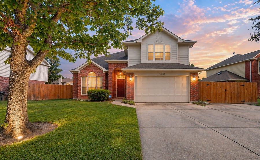 Property photo for 13726 Sablesprings Lane, Houston, TX
