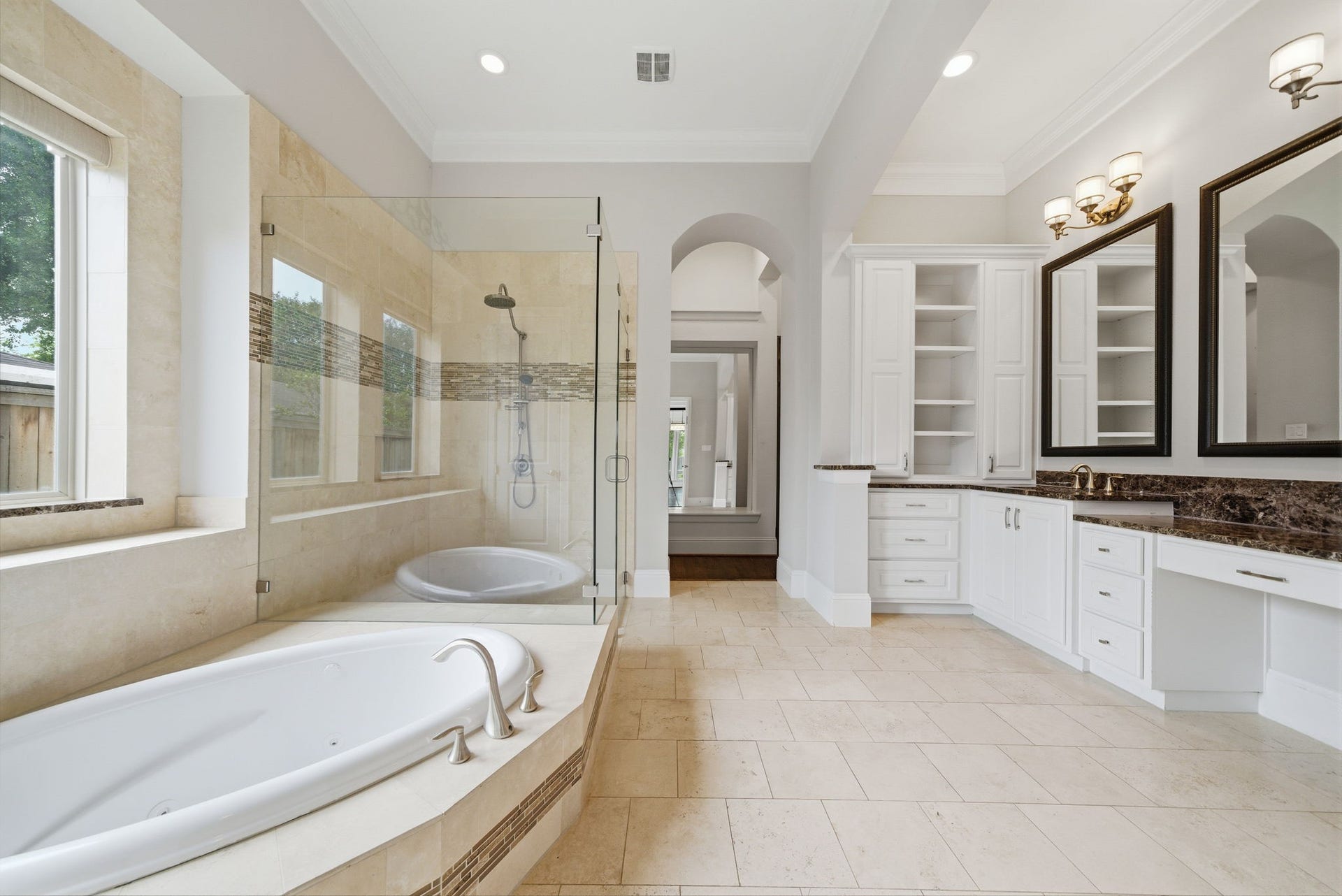 1510 Whispering Pines Drive, Houston, TX 77055 Primary bath with soaking tub and walk in shower.