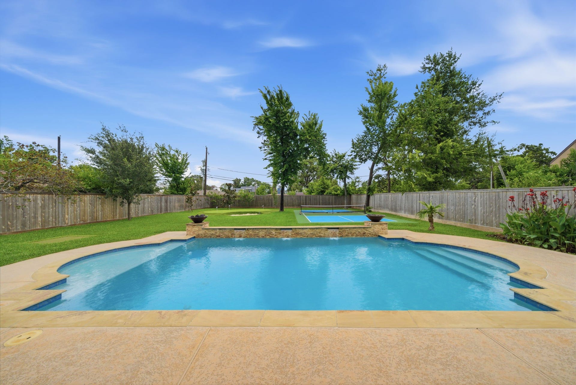 1510 Whispering Pines Drive, Houston, TX 77055 Backyard oasis!!