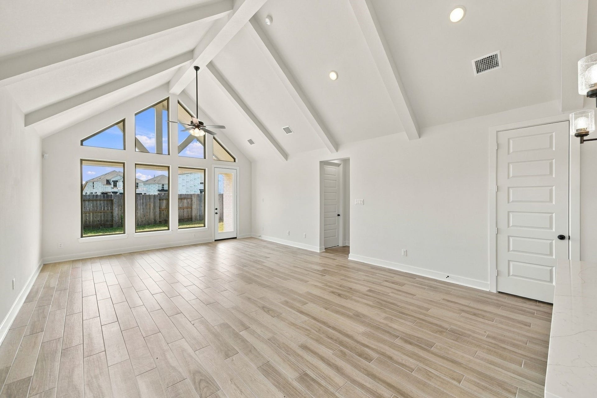 28726 Mount Bonnell Lane, New Caney, TX 77357 28726 Mount Bonnell Lane, New Caney, TX 77357