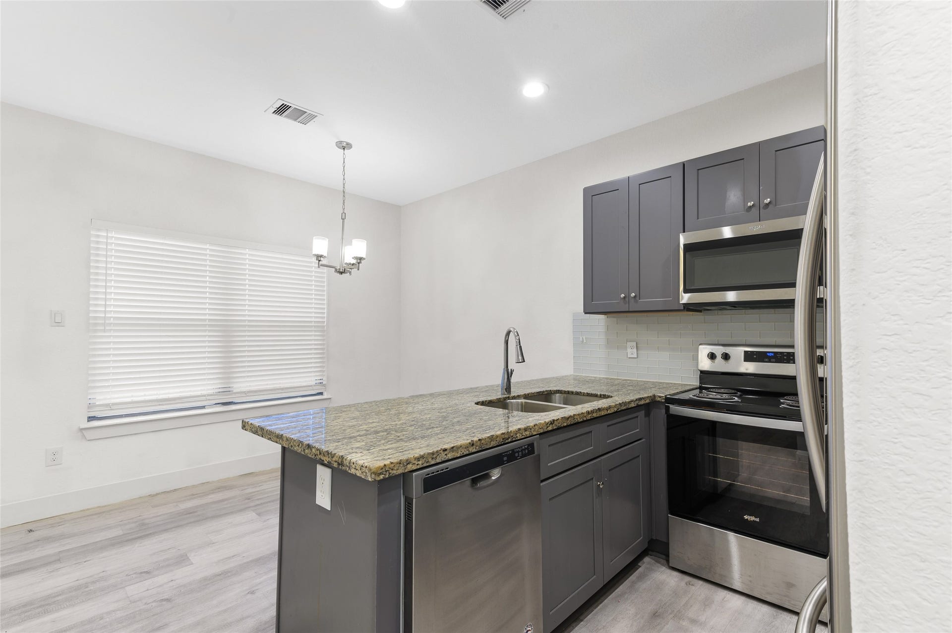 7225 Kassarine Pass, #A, Houston, TX 77033