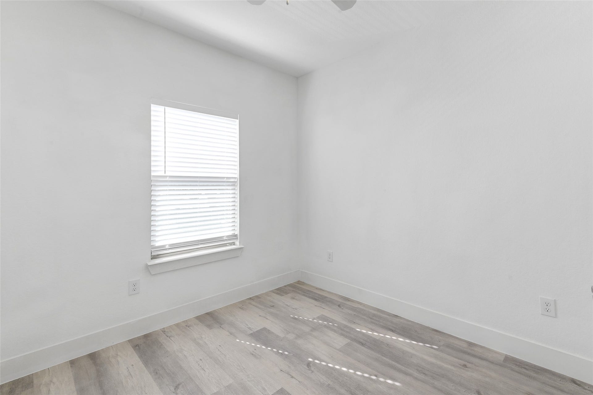 7225 Kassarine Pass, #A, Houston, TX 77033