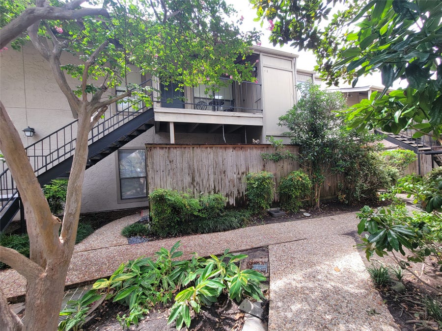 Property photo for 5711 Sugar Hill Drive, #47, Houston, TX