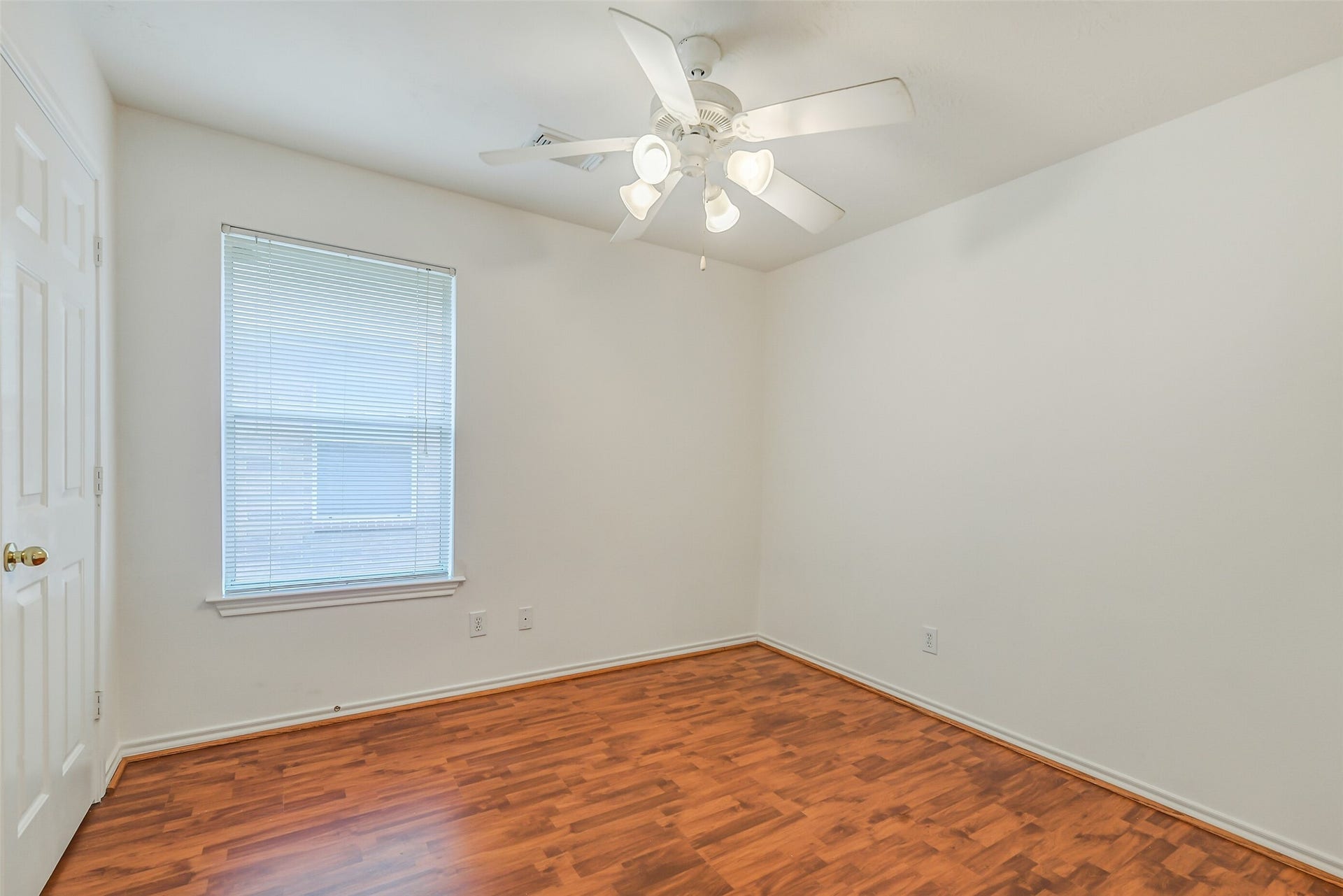 12115 Lucky Meadow Dr, Tomball, TX 77375 Secondary Bedroom 1