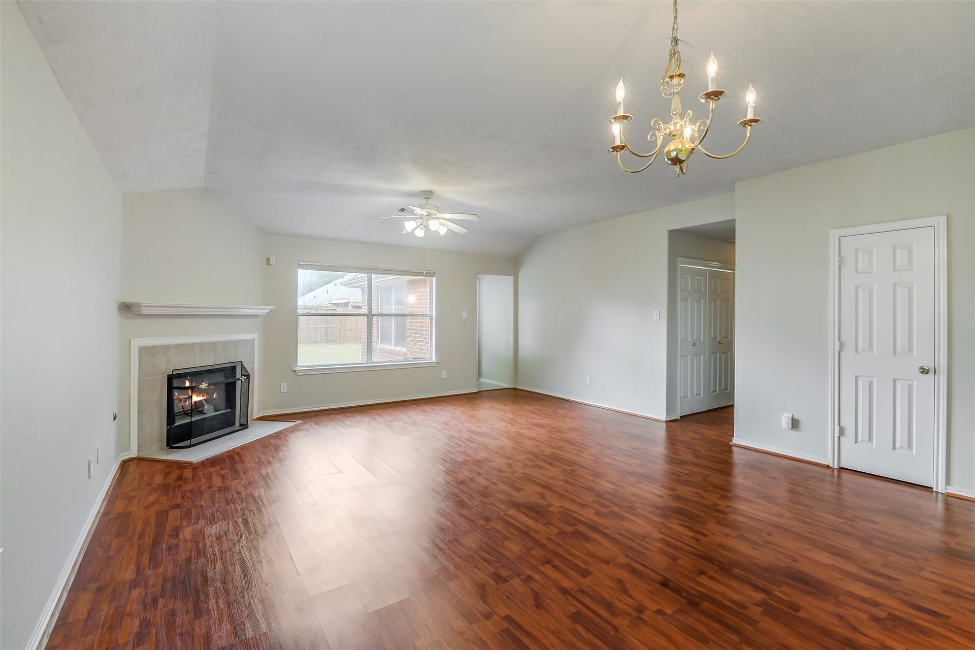 12115 Lucky Meadow Dr, Tomball, TX 77375 Living/Dining Combination