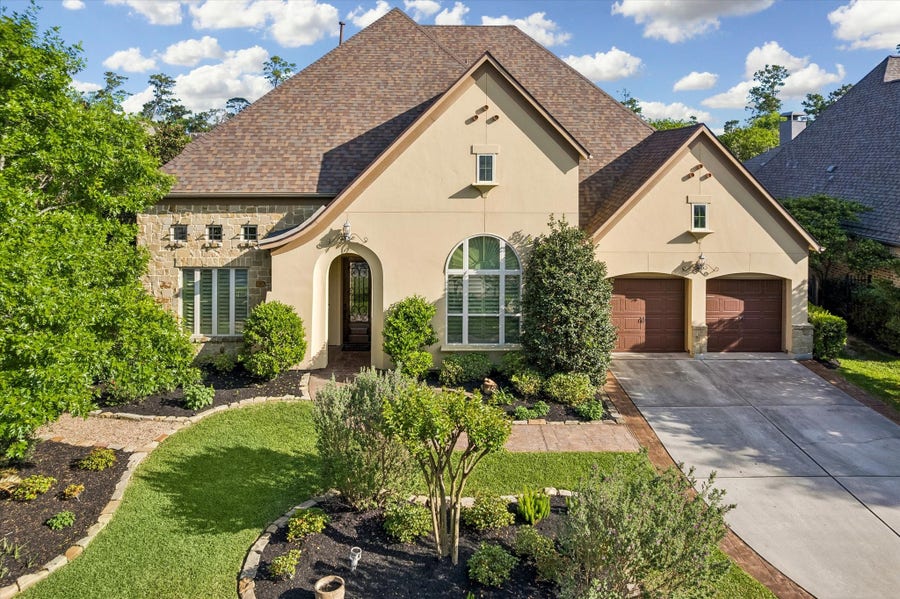 Property photo for 3 Tiburon Court, Spring, TX