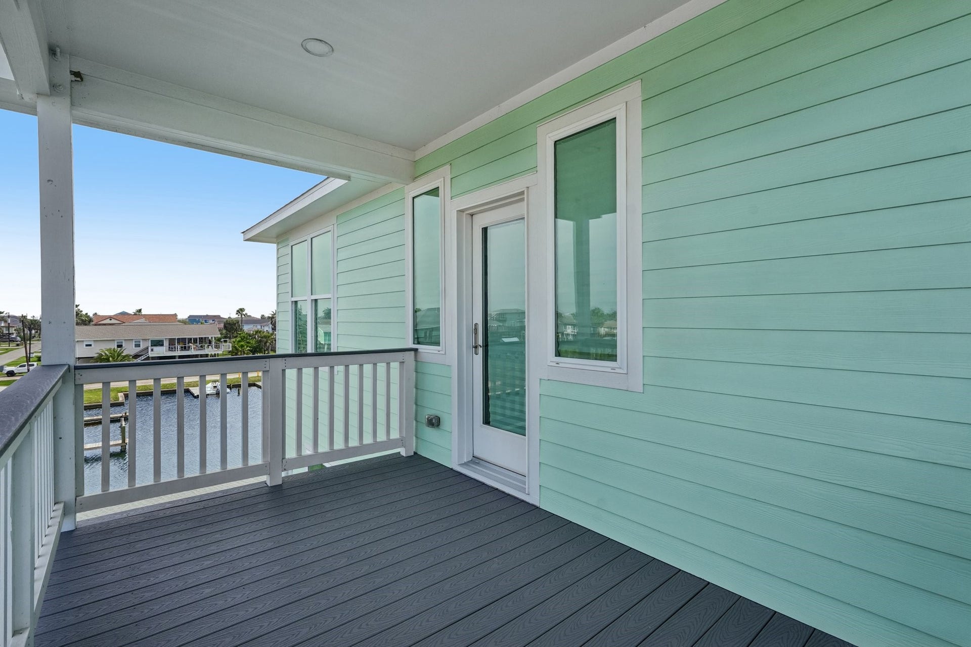 16700 Montego Way, Jamaica Beach, TX 77554 16700 Montego Way, Jamaica Beach, TX 77554