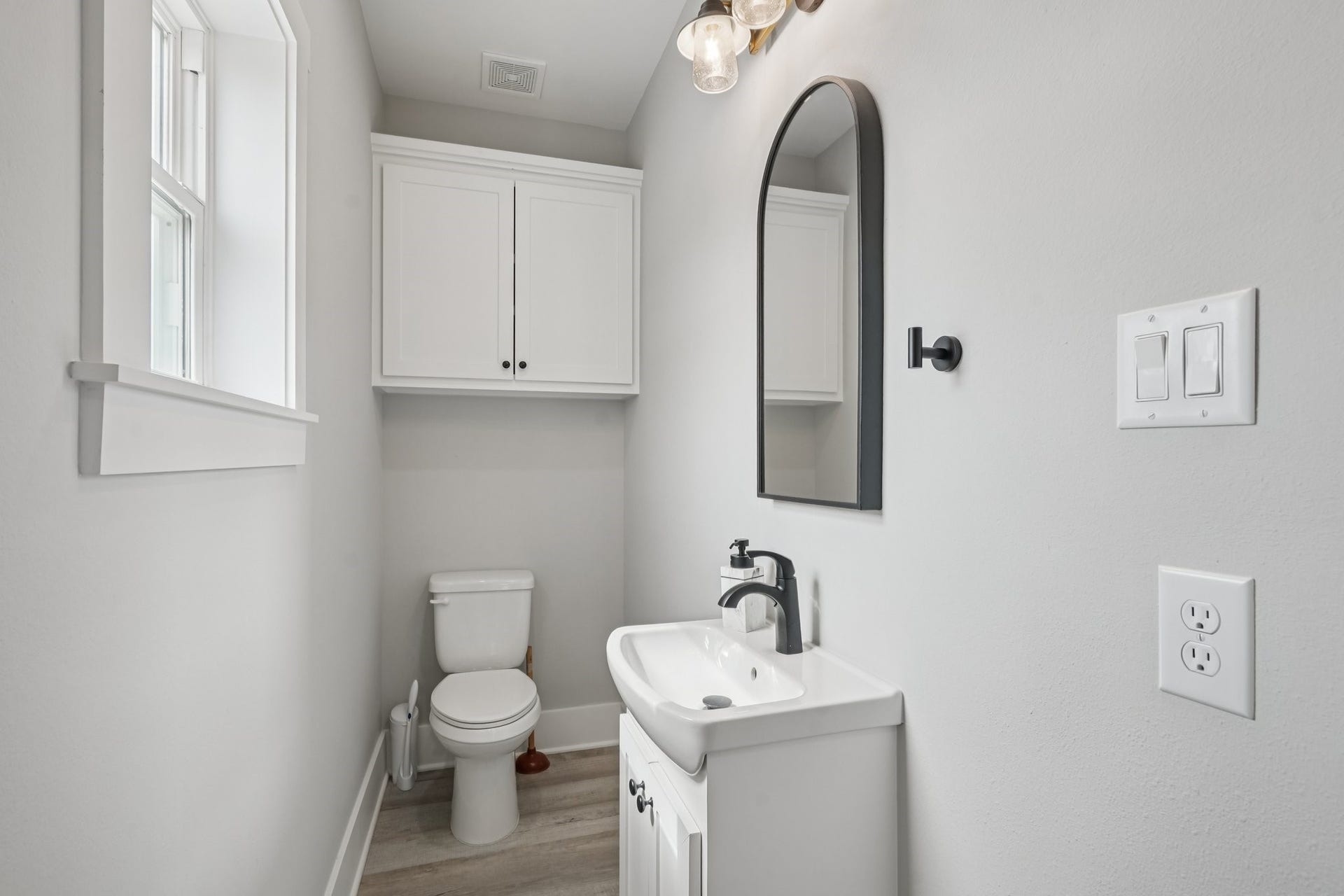 16700 Montego Way, Jamaica Beach, TX 77554 16700 Montego Way, Jamaica Beach, TX 77554