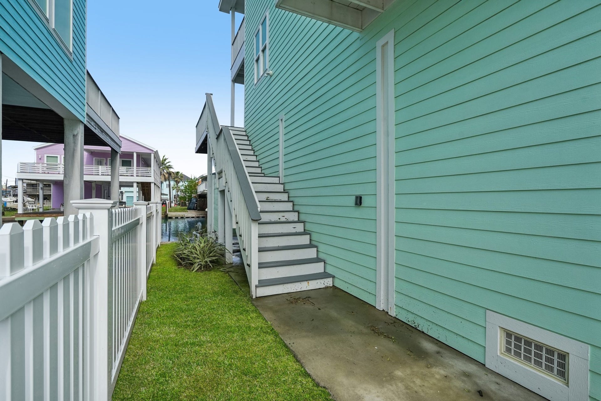 16700 Montego Way, Jamaica Beach, TX 77554 16700 Montego Way, Jamaica Beach, TX 77554