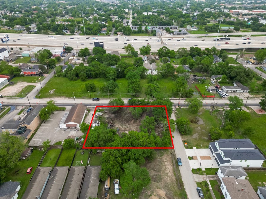 Property photo for 2111 Jensen Drive, Houston, TX